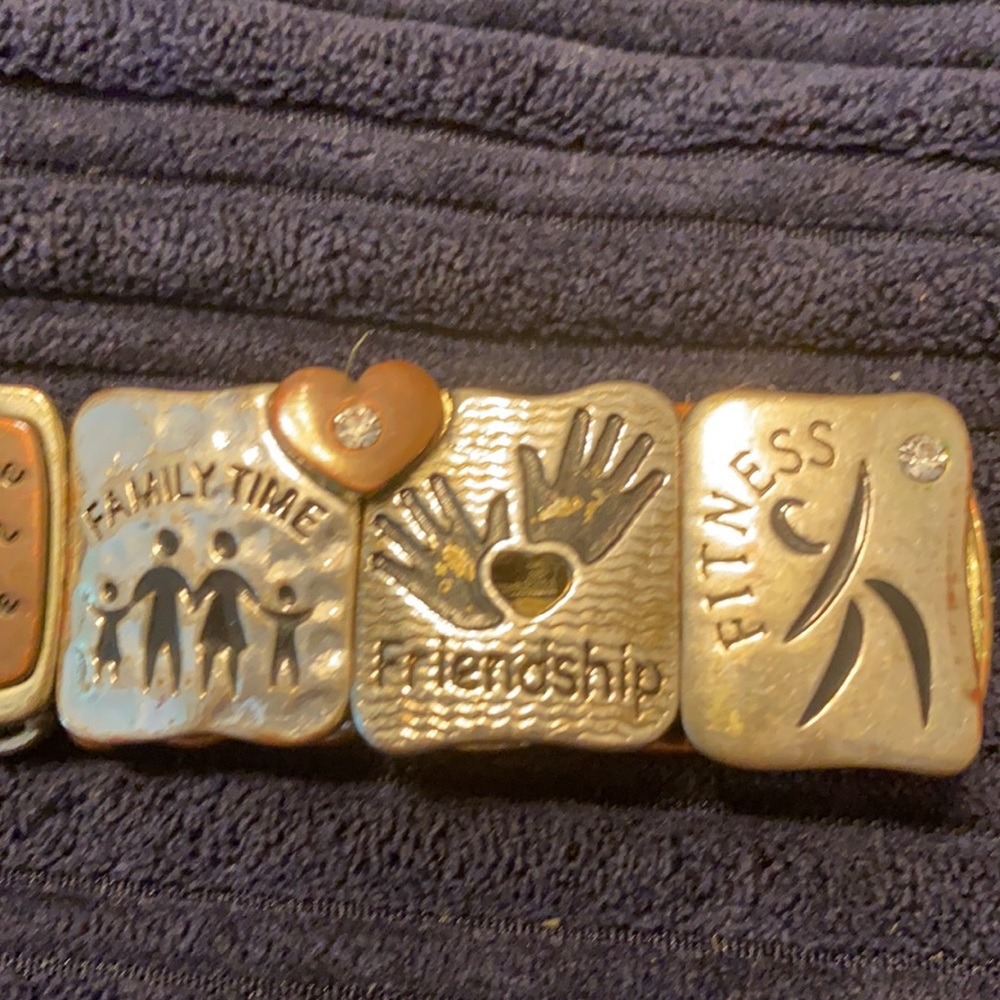 Bracelet - Picture 9 of 10